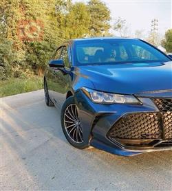 تويوتا أفالون